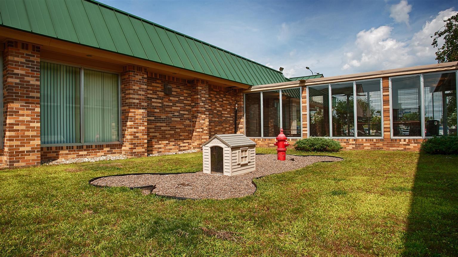 Best Western Tomah Hotel Exterior foto