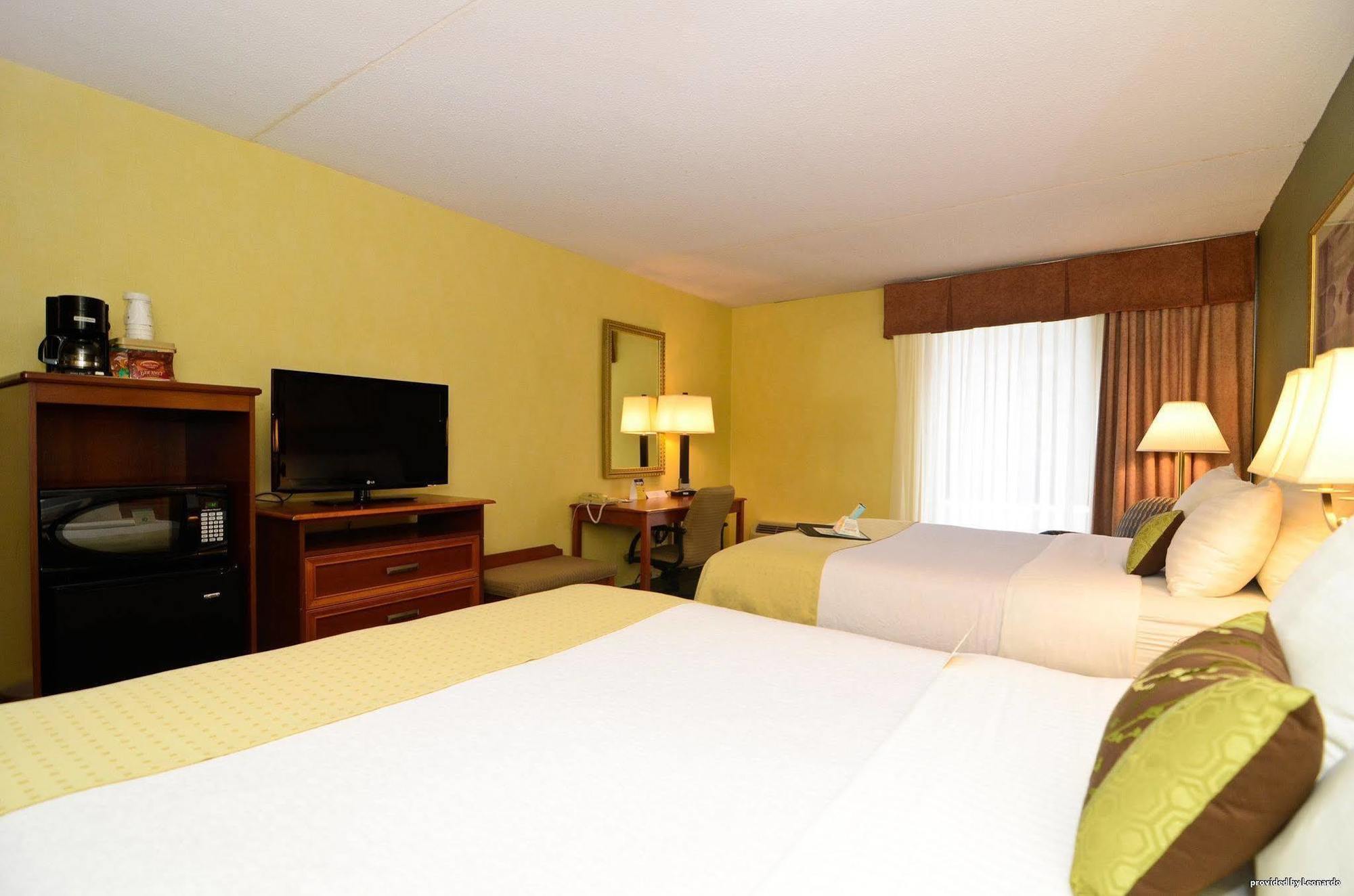 Best Western Tomah Hotel Habitación foto